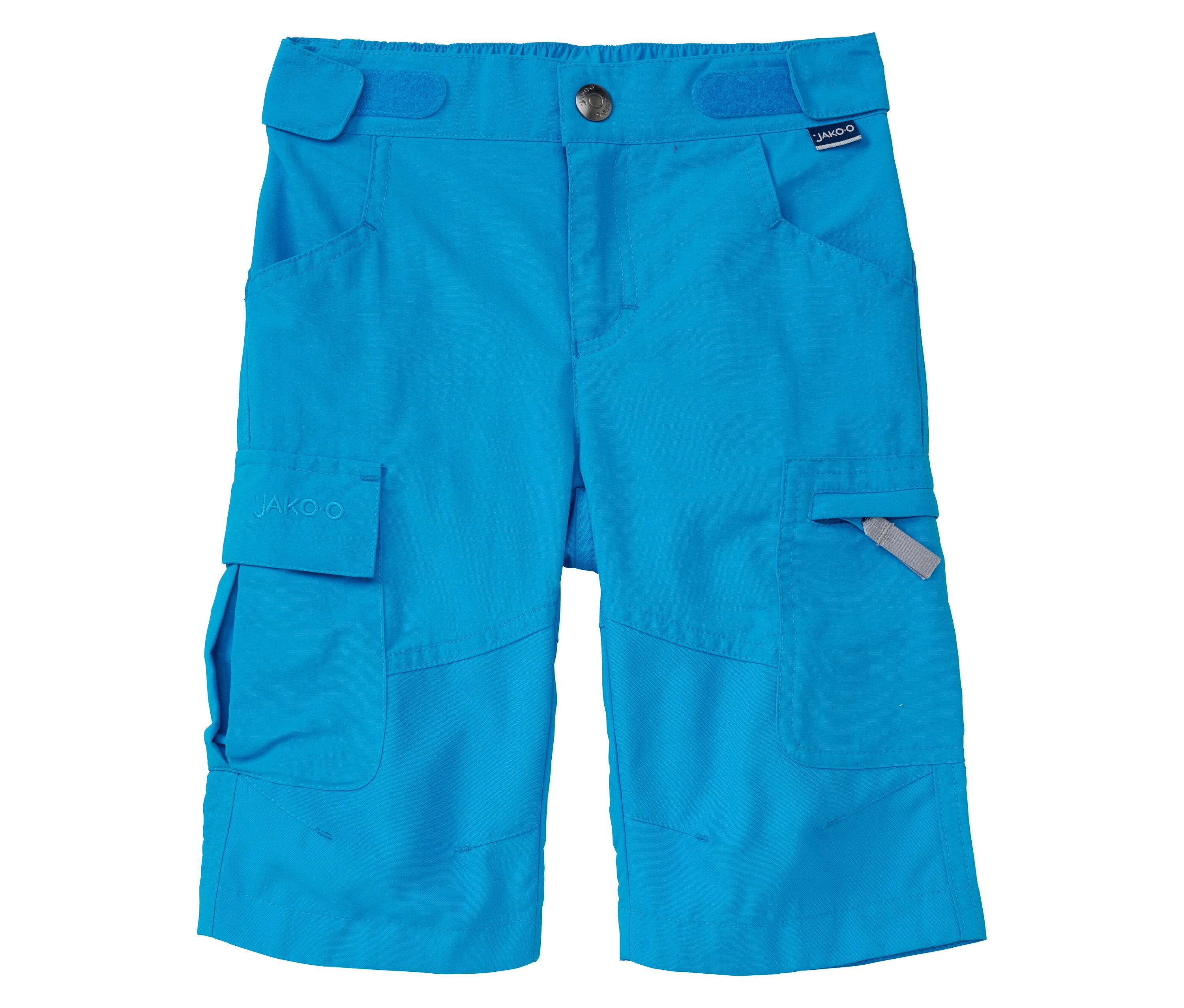 Die azurblaue JAKO-O 3/4-Outdoorhose liegt auf einem weißen Hintergrund.