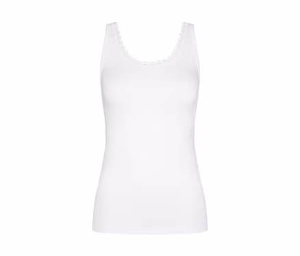 Weißes Triumph Feel Of Cotton Tank-Top mit Spitzenbesatz am Ausschnitt.