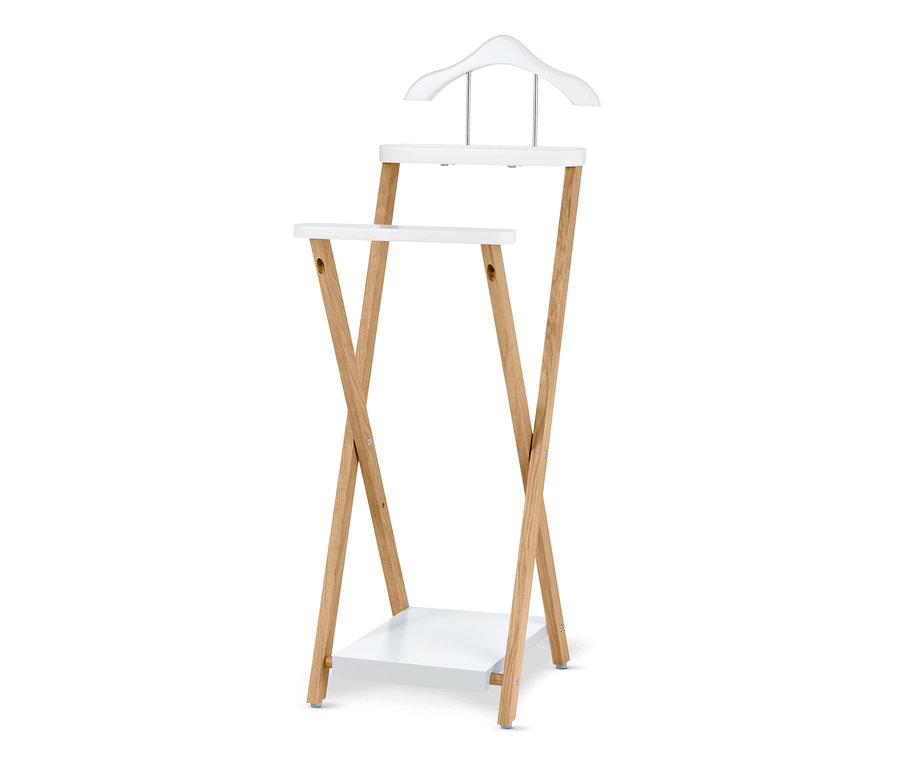 Ein zusammenklappbarer stummer Diener mit zwei weißen Ablagen und einem Kleiderbügel oben.