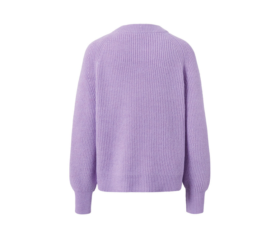 Detailaufnahme eines Strickpullovers.