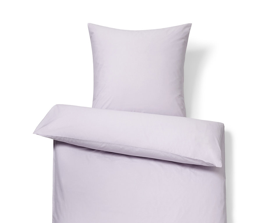 Helllila Premium-Baumwoll-Bettwäsche in Normalgröße mit einem Kissen.