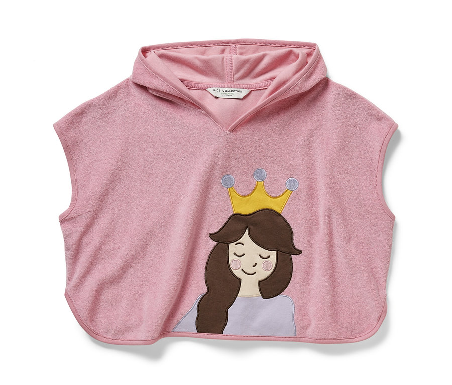 Rosa Frottierponcho mit Kapuze und Prinzessin-Applikation.