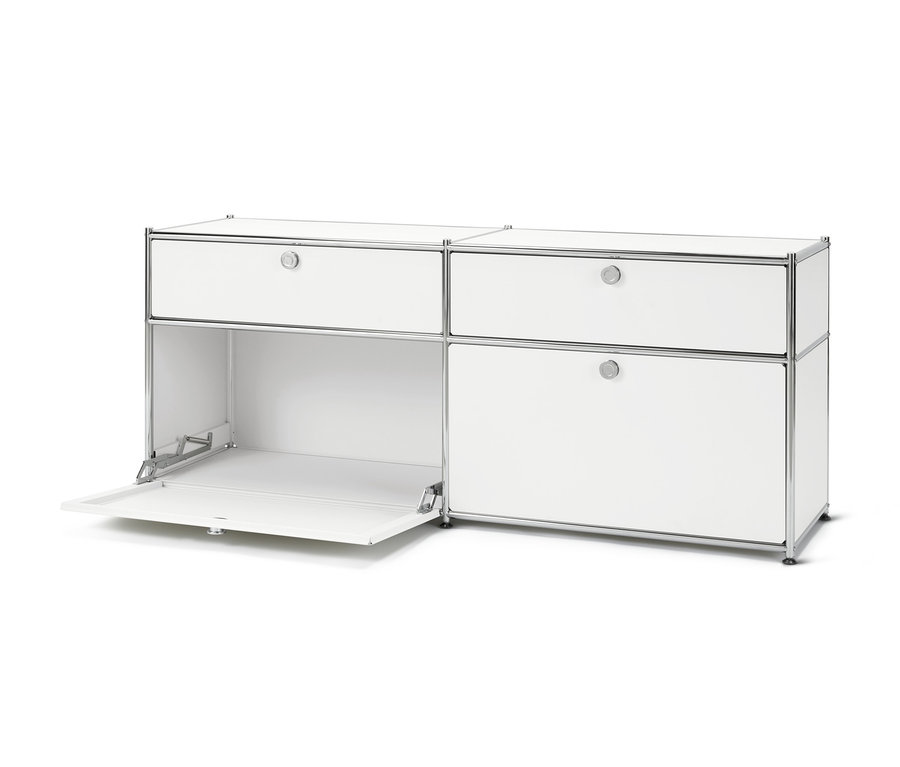 Weißes Sideboard »CN3« mit Schubladen und Klappen, eine Klappe ist geöffnet.