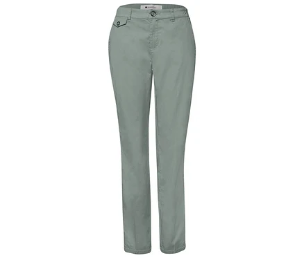 Mintfarbene Street One Chino Hose, flach liegend auf weißem Hintergrund.