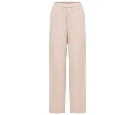 Beige, weite Hose mit Kordelzug auf weißem Hintergrund.