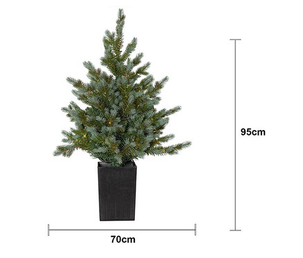 Künstlicher Weihnachtsbaum mit blaugrünen Nadeln und warmweißen Lichtern in einem dunklen, rechteckigen Topf, 95 cm hoch und 70 cm breit.