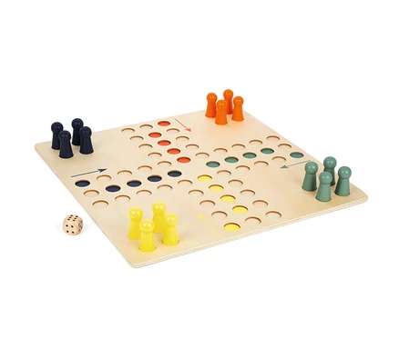 Ein hölzernes Brettspiel mit bunten Spielfiguren und einem Würfel.
