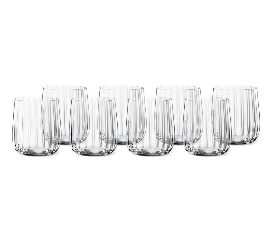 Acht Spiegelau Bechergläser »Lifestyle«, 8er-Set stehen auf einer weißen Fläche.