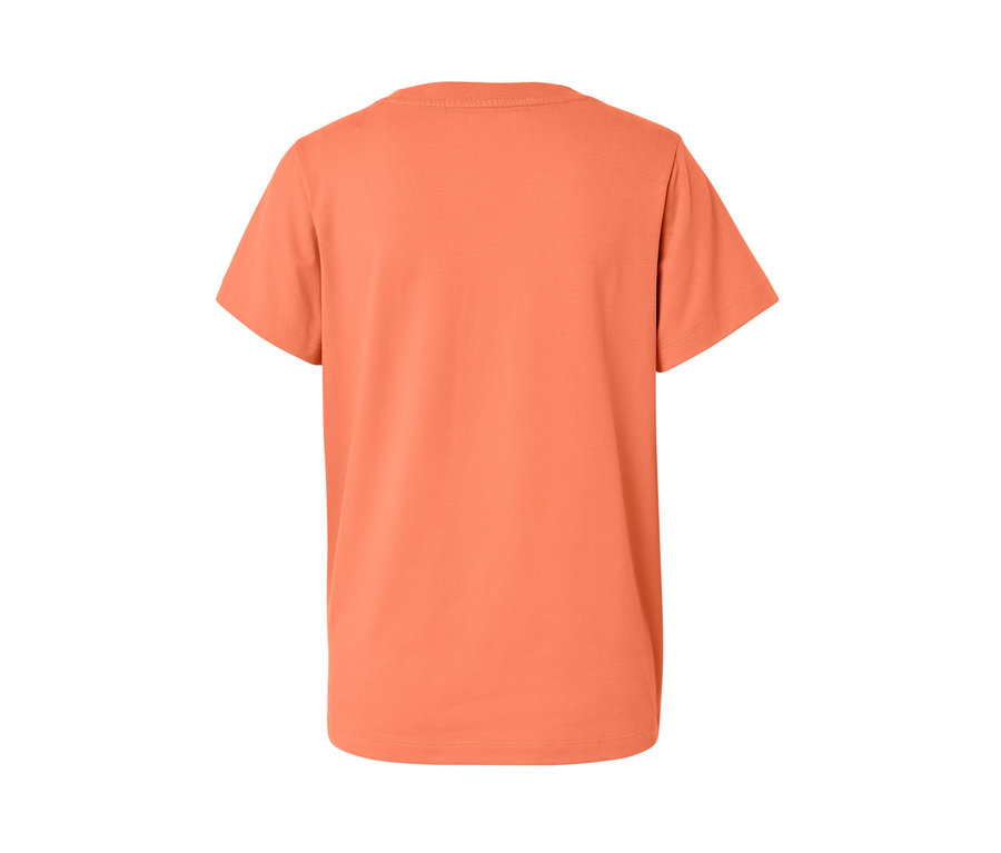 Rückansicht eines orangefarbenen T-Shirts mit Print.