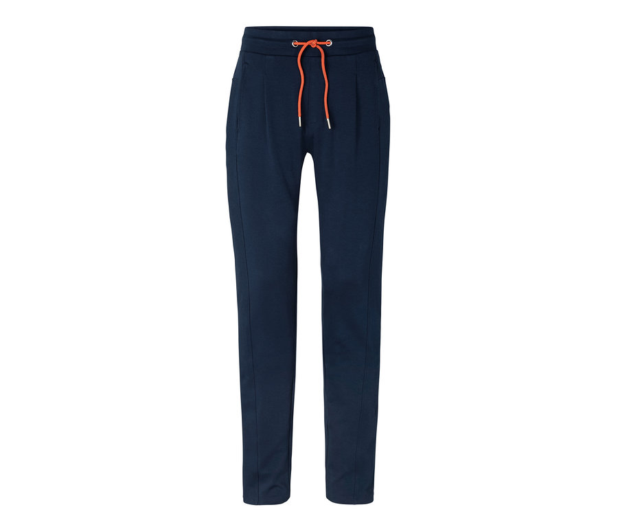 Blaue Joggpants mit orangefarbener Kordel.