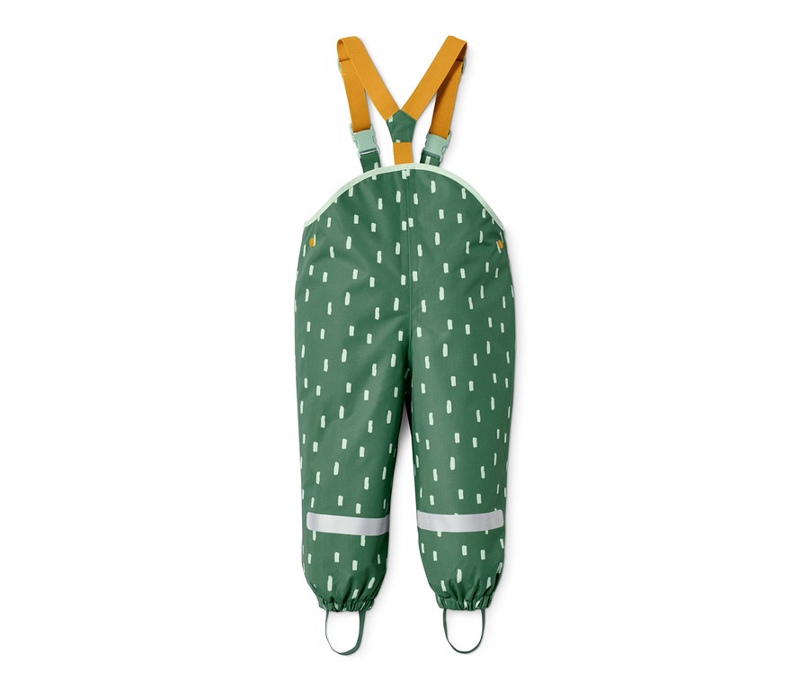 Grüne Regenhose aus recyceltem Material mit weißen Strichen und gelben Trägern.