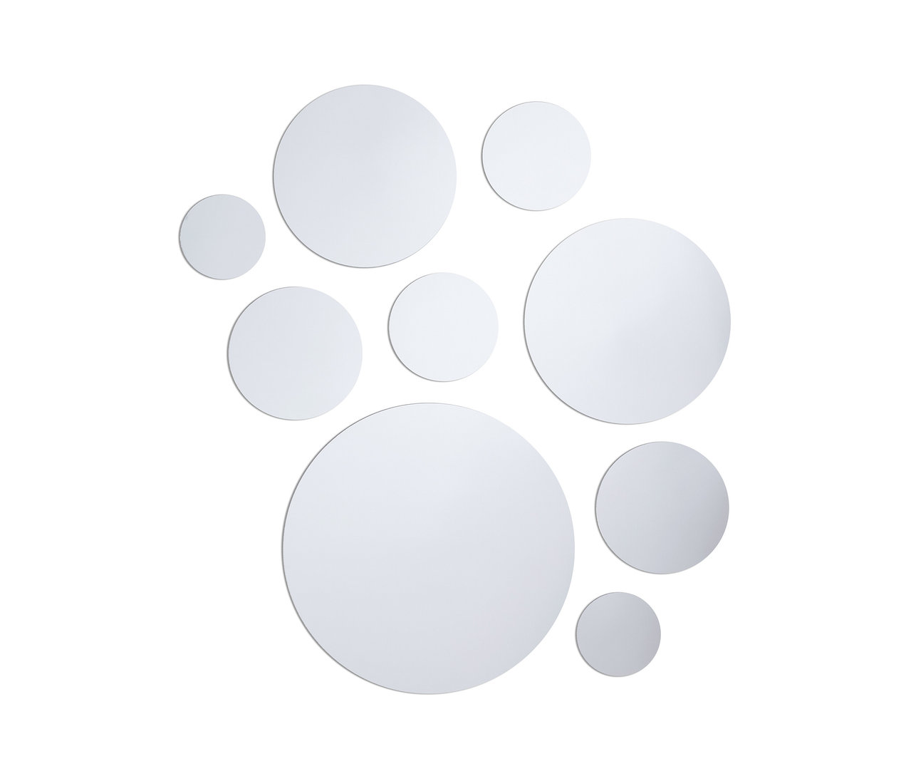Neun selbstklebende Spiegelsticker unterschiedlicher Größe in kreisförmiger Anordnung.