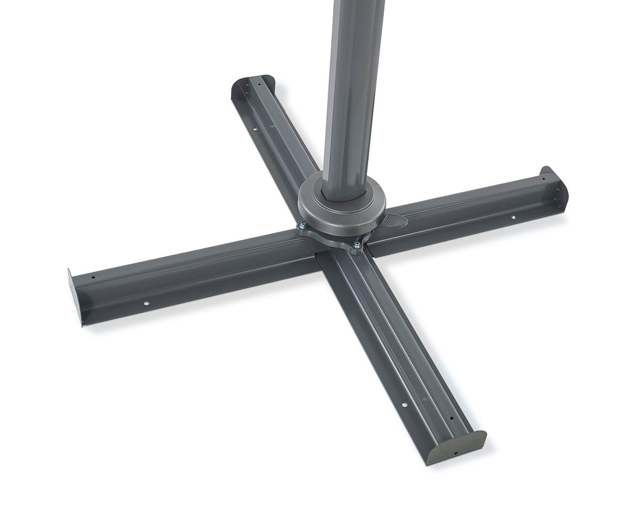 Nahaufnahme des anthrazitfarbenen Leco Ampelschirmständers, Durchmesser ca. 330 cm.