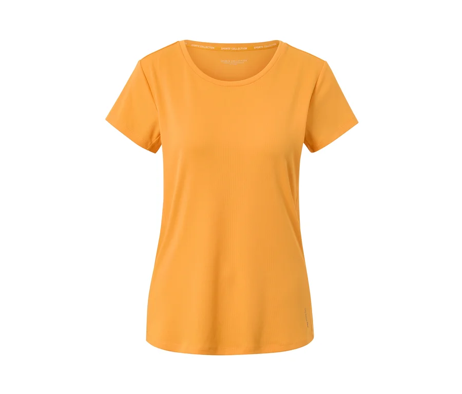 Orangefarbenes Funktionsshirt.