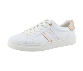 Weiß-goldener Tom Tailor Sneaker aus PU mit weißen Schnürsenkeln.