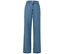 Hellblaue, weit geschnittene Jeanshose, liegend.