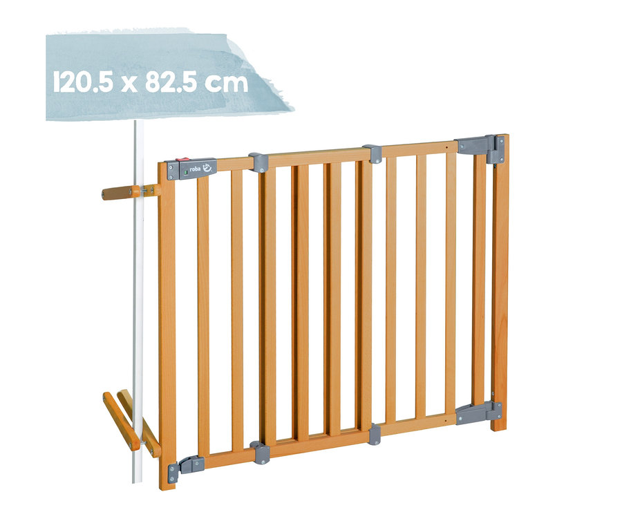 Holzfarbenes roba Treppenschutzgitter »Safety Up« mit vertikalen Latten und grauen Beschlägen, Maße 120,5 x 82,5 cm.