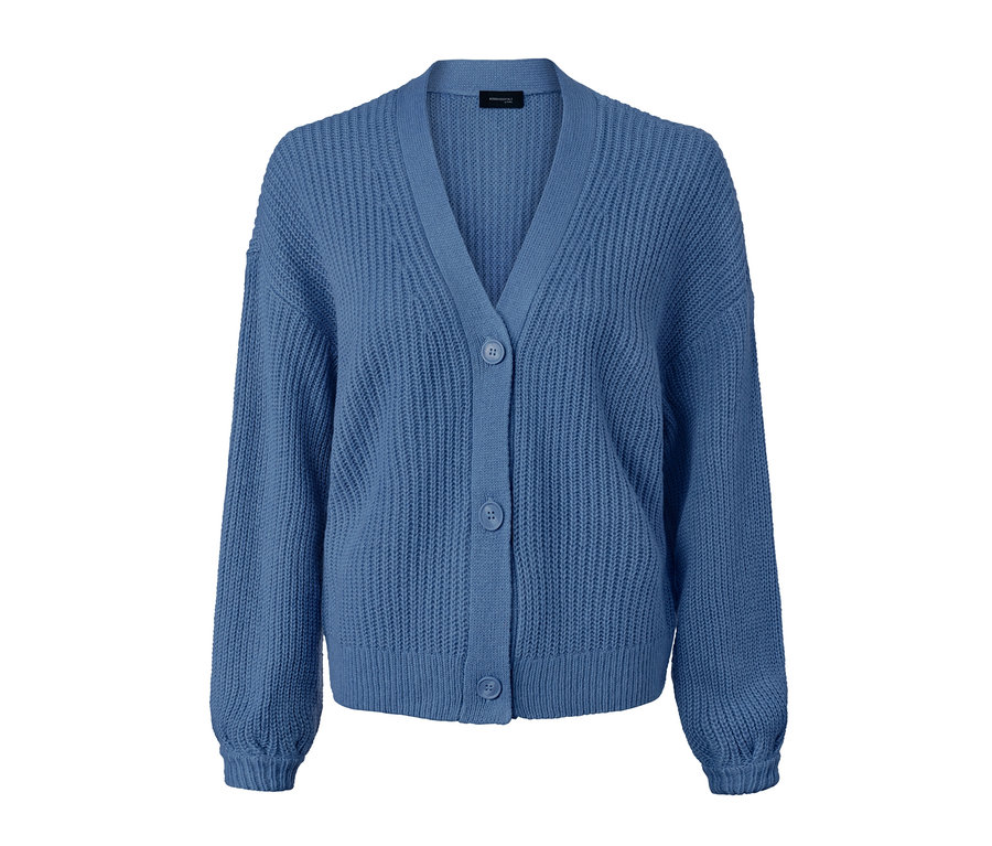 Blaue Strickjacke mit Knöpfen.