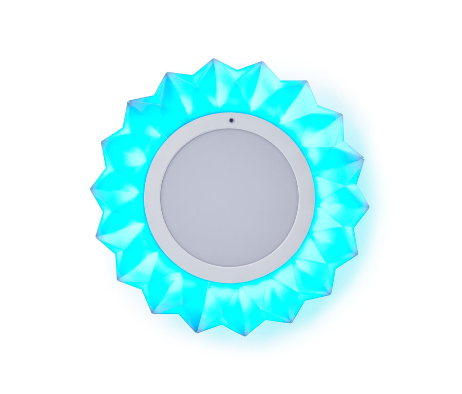 Eine LED-Wand- und Deckenleuchte auf weißem Hintergrund.