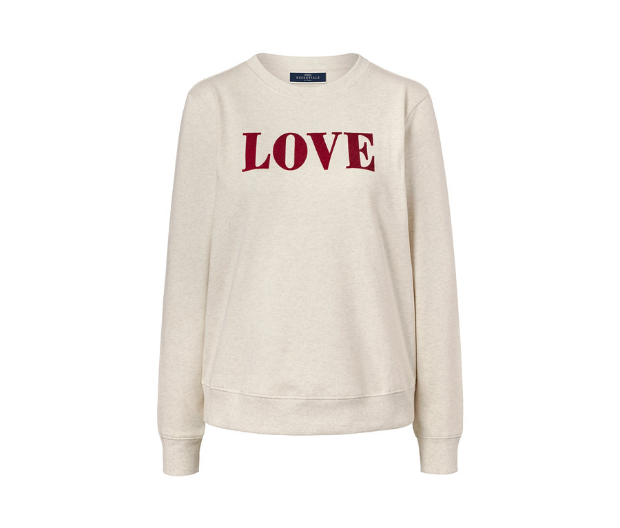 Ein cremefarbenes Sweatshirt mit dem Aufdruck "LOVE".
