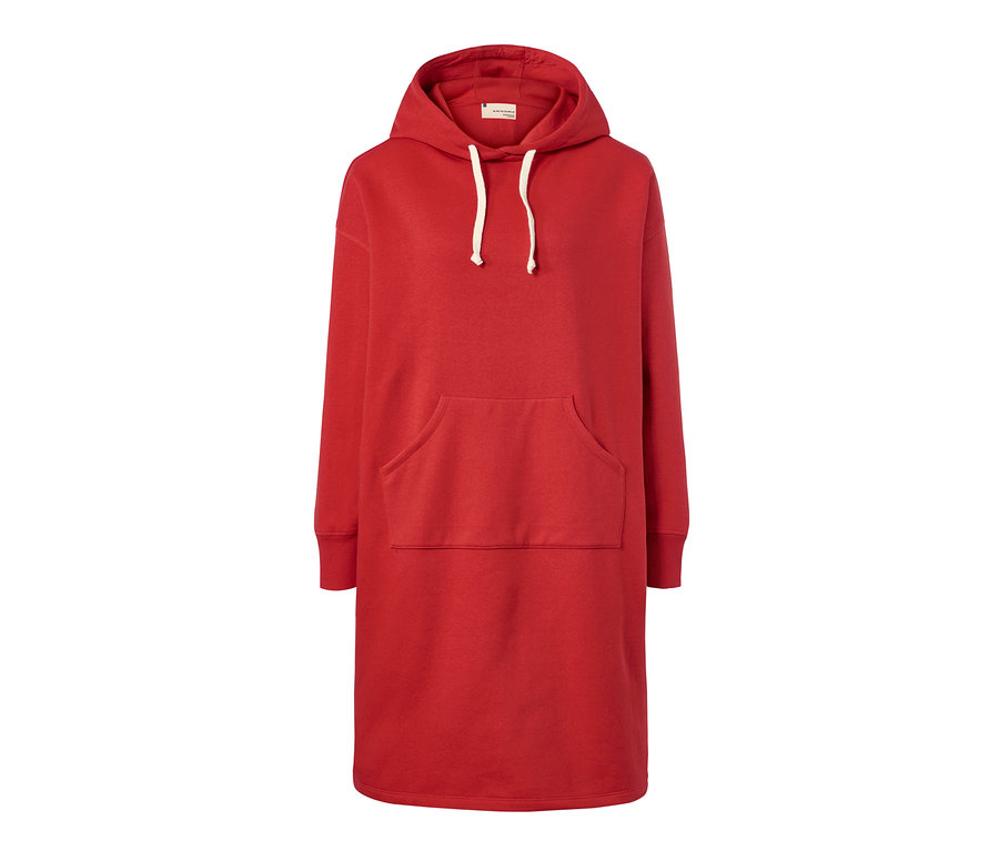Rotes Sweatkleid mit Kapuze.