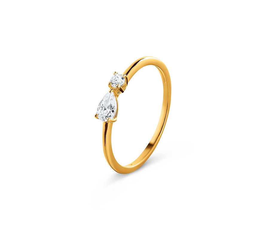 Ein Ring aus 585 Gold mit Zirkonia und ein Ring aus 375 Gold mit Zirkonia.