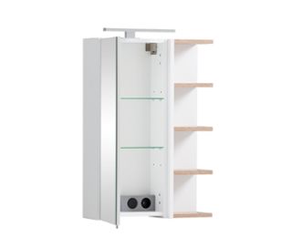 Offener, weißer Spiegelschrank Balto mit Holzregalen.