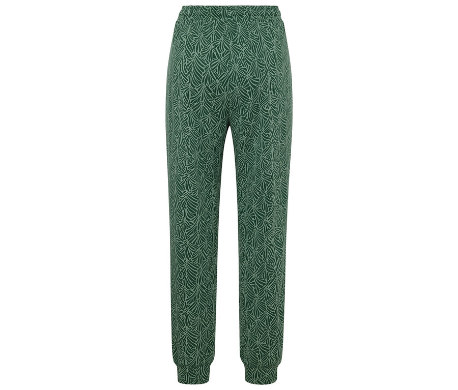 Grüne Hose mit Blattmuster.