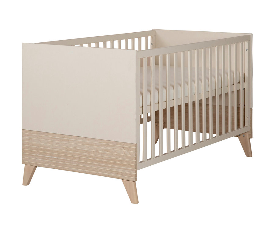 Beiges Kinderbett mit Holzfüßen und Lamellen. Zu sehen ist das roba Set »Sidney« 2-teilig, cashmere.