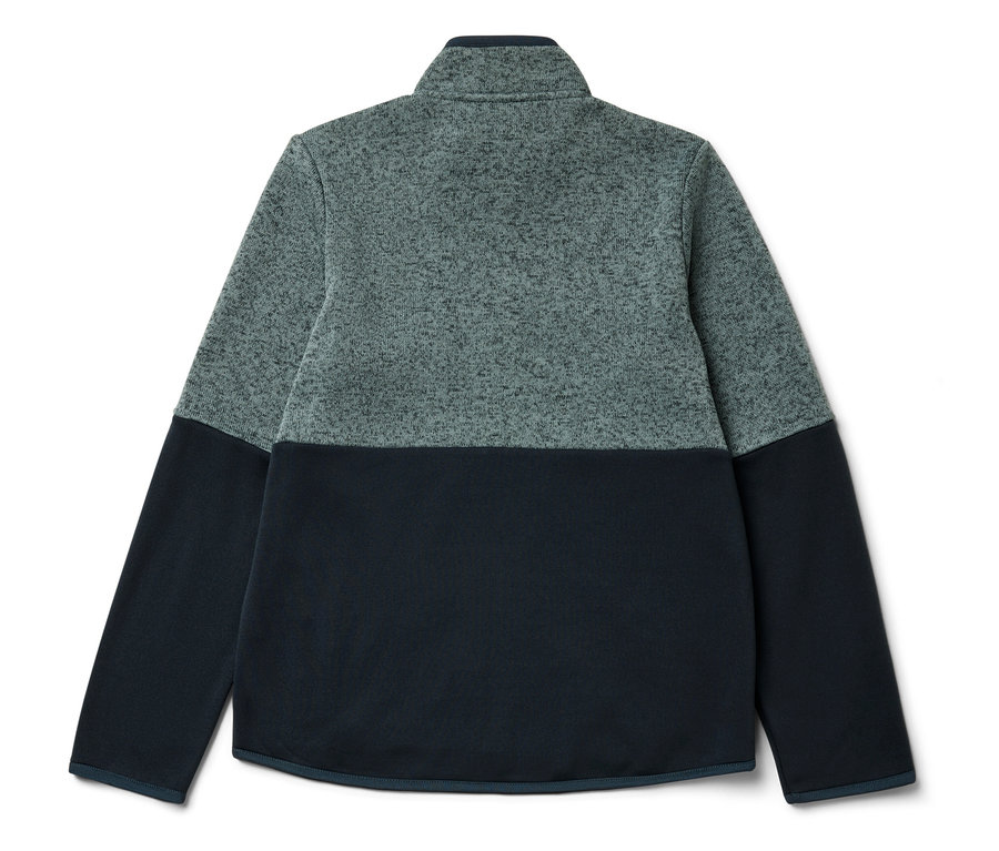 Detailaufnahme einer Kinder-Hybrid-Strickfleecejacke.