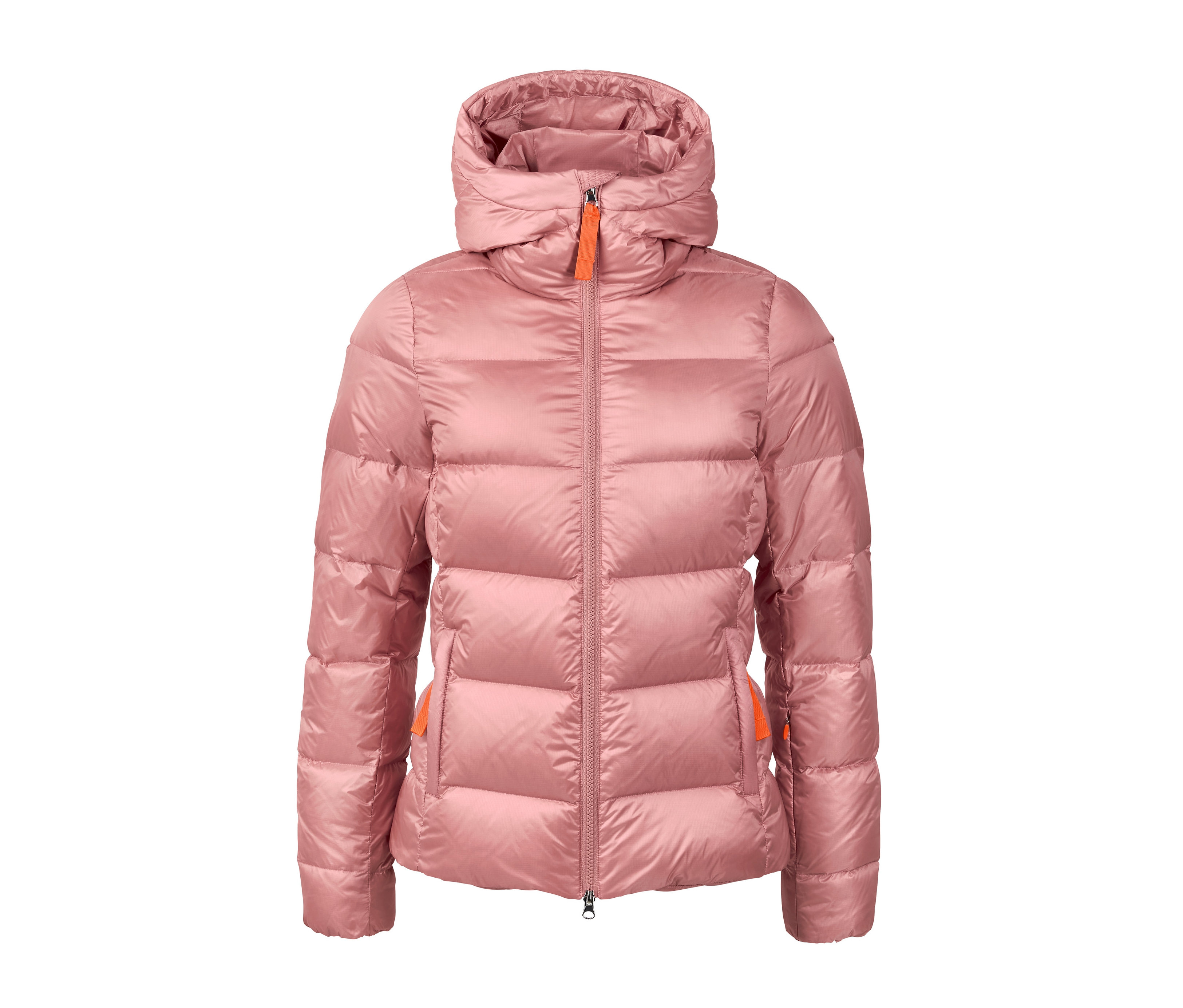 Roséfarbene Daunenjacke.