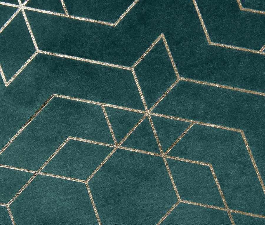 Detailansicht eines grünen Samt-Tischläufers mit goldenem geometrischen Muster.