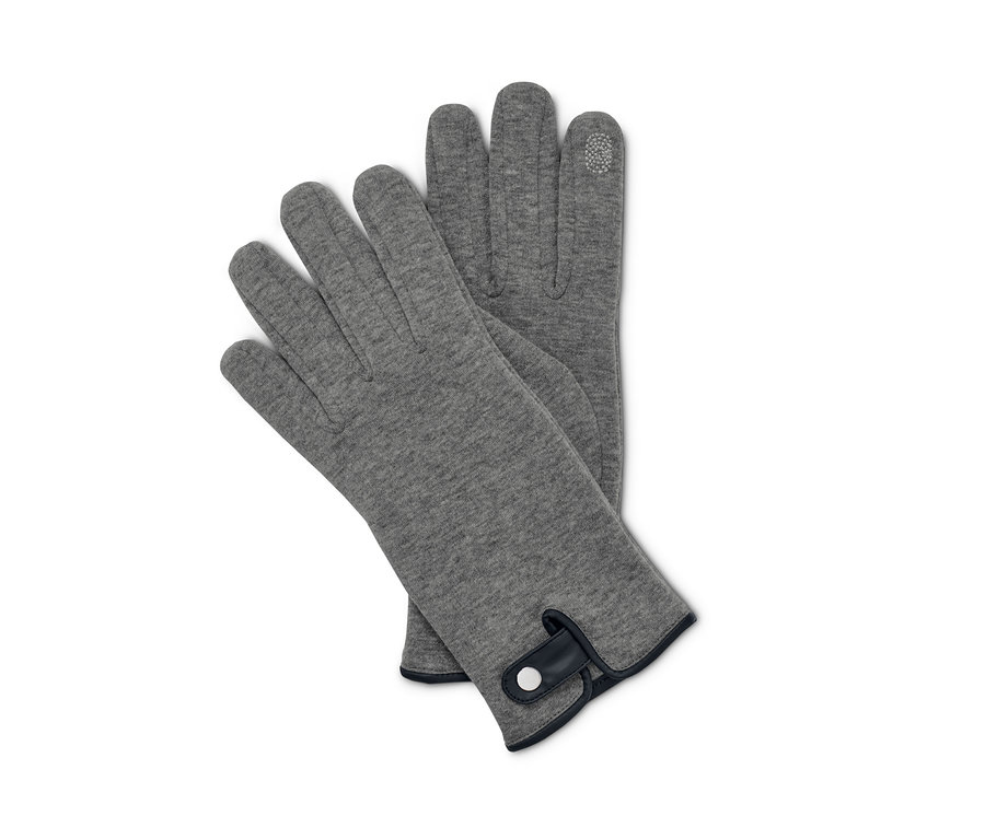 Zwei graue Sweathandschuhe.