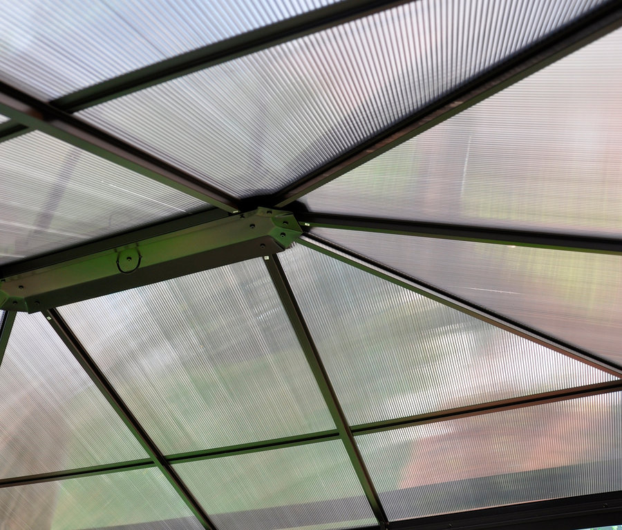 Detailaufnahme des Dachs des hellgrauen Profi-Pavillons, 300 x 365 cm.