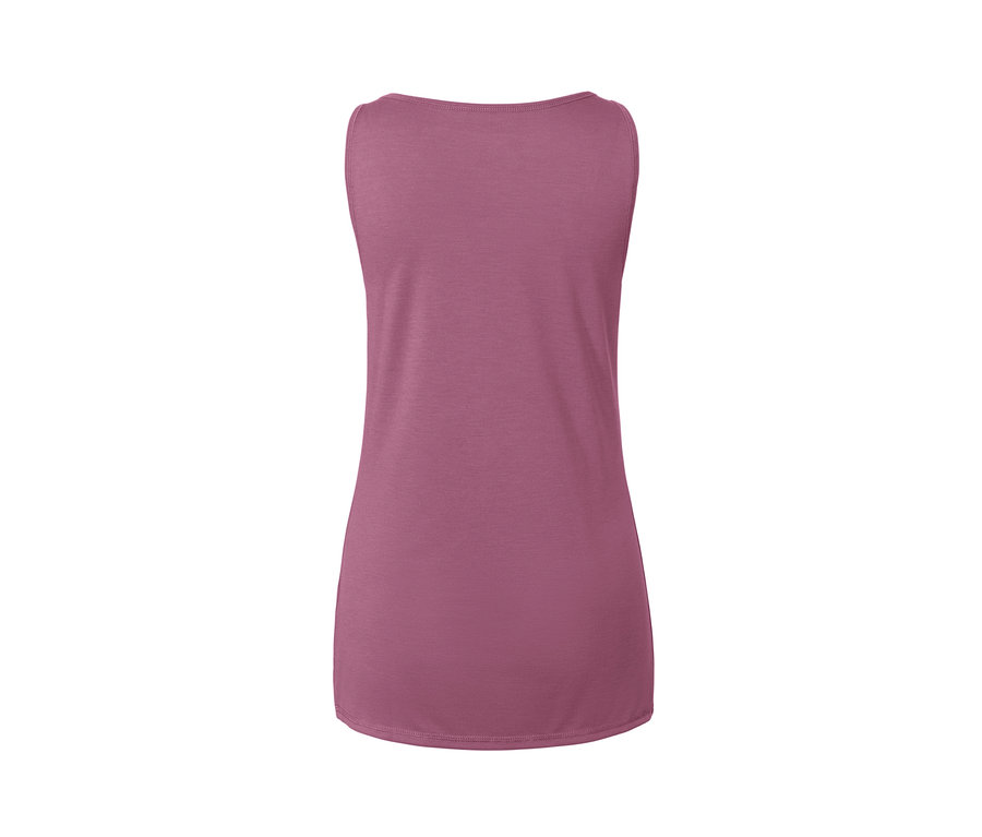 Pflaumenfarbenes 2-in-1-Sportshirt.