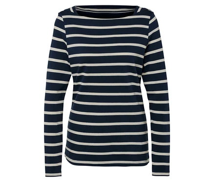 Blau-weiß gestreiftes Langarmshirt.