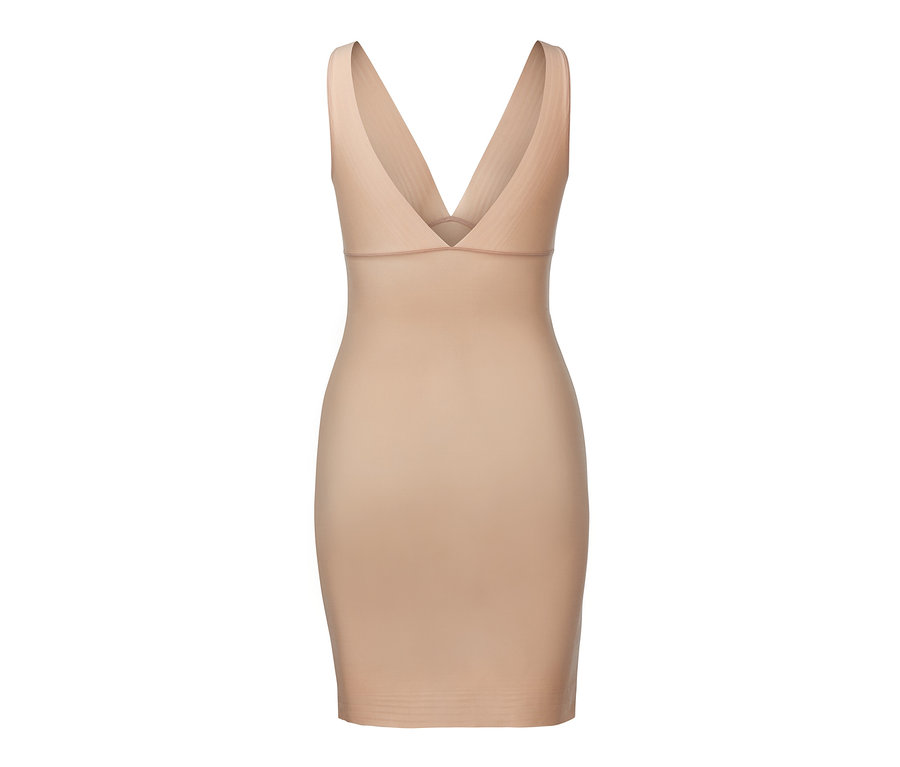 Ein hautfarbenes Bodyforming-Unterkleid mit V-Ausschnitt.
