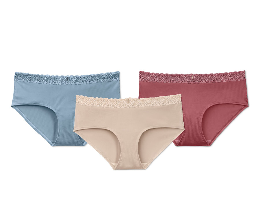 Drei Pantys in Blau, Beige und Himbeerrot.
