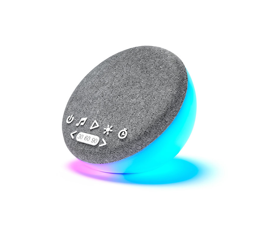 Graue Einschlafhilfe mit Lautsprecher und Naturklängen auf weißem Hintergrund.