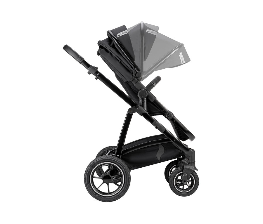 Ein schwarzer Osann Kombi-Kinderwagen »Olé Re.Label« wird von der Seite gezeigt.