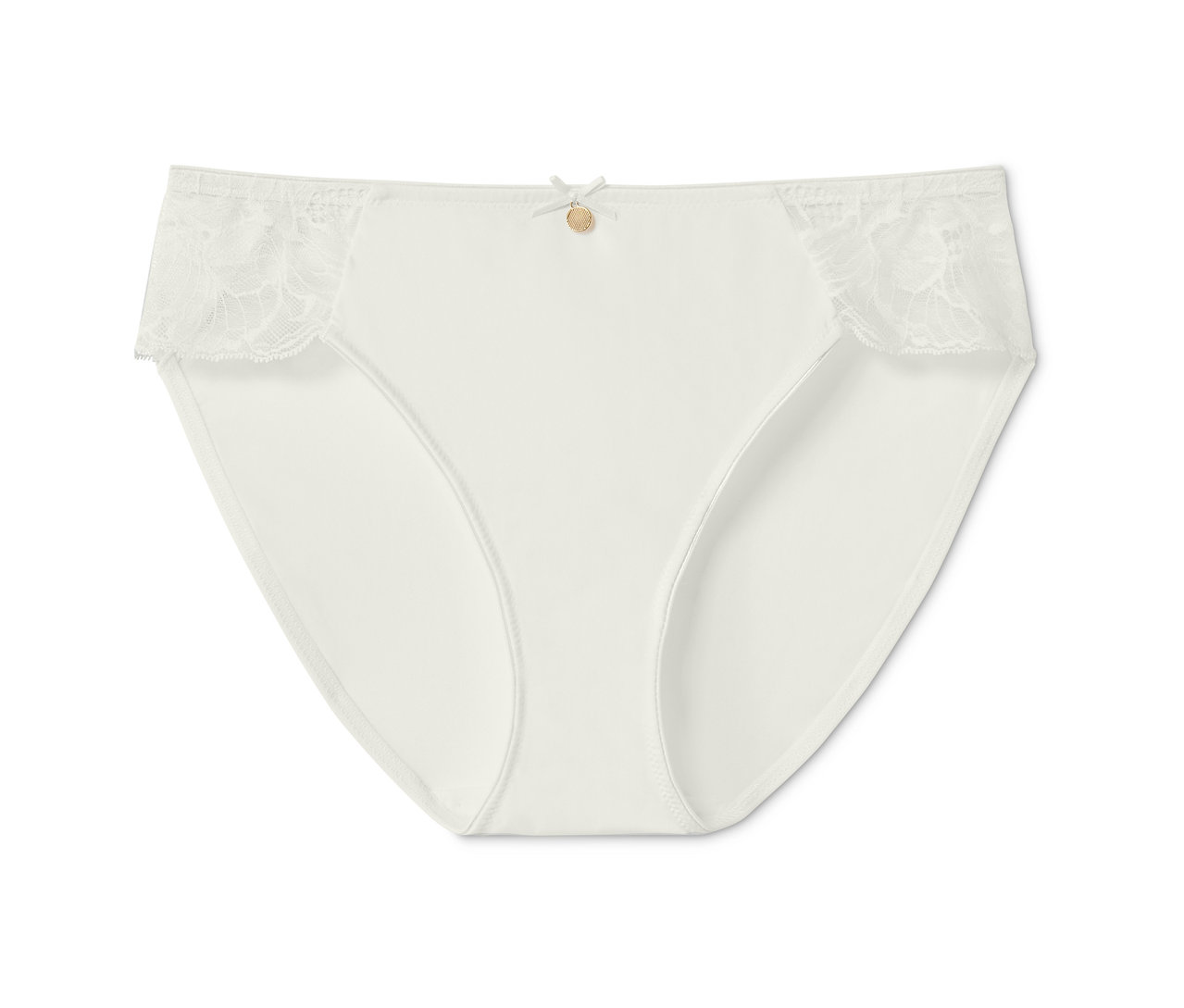 Nahaufnahme von einem einzelnen, cremefarbenen Slip mit Spitze.