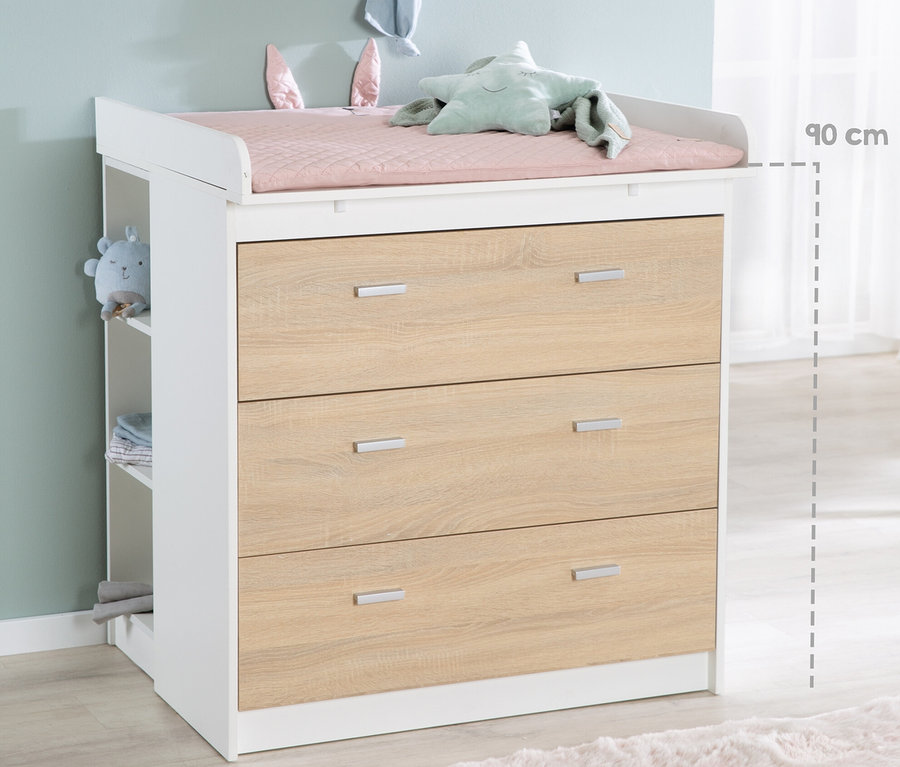 Die schmale roba Wickelkommode »Gabriella« mit 3 Schubladen.