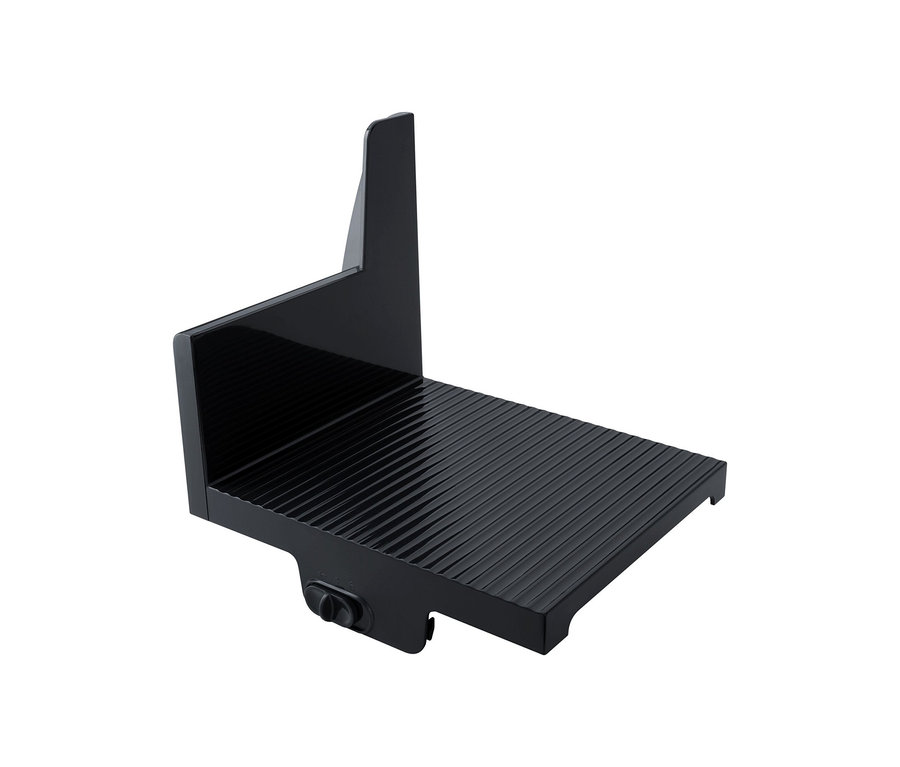 Detailansicht des schwarzen Steba Allesschneiders AS 200.