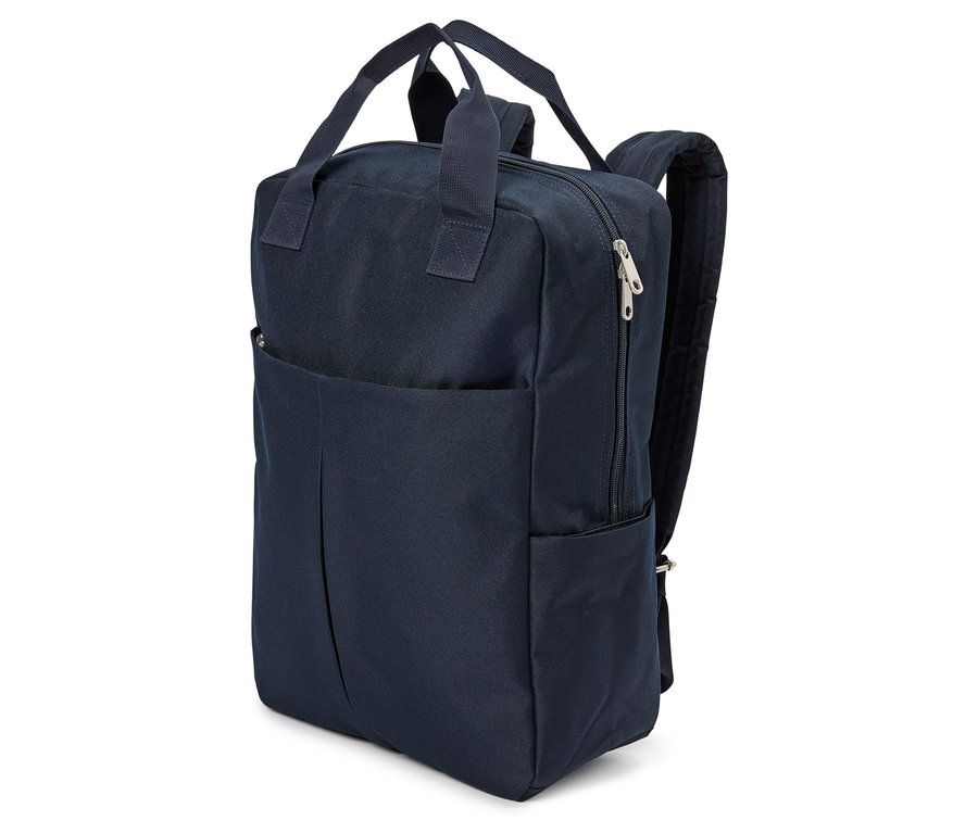 Marineblauer Rucksack mit Griffen und Reißverschlüssen.