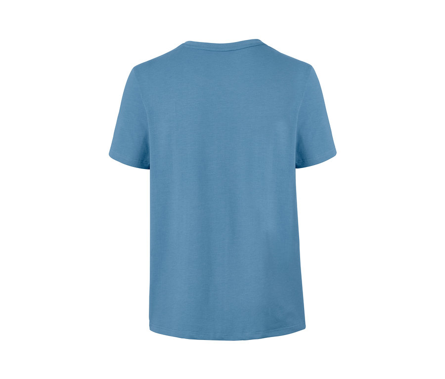 Blaues Funktionsshirt.