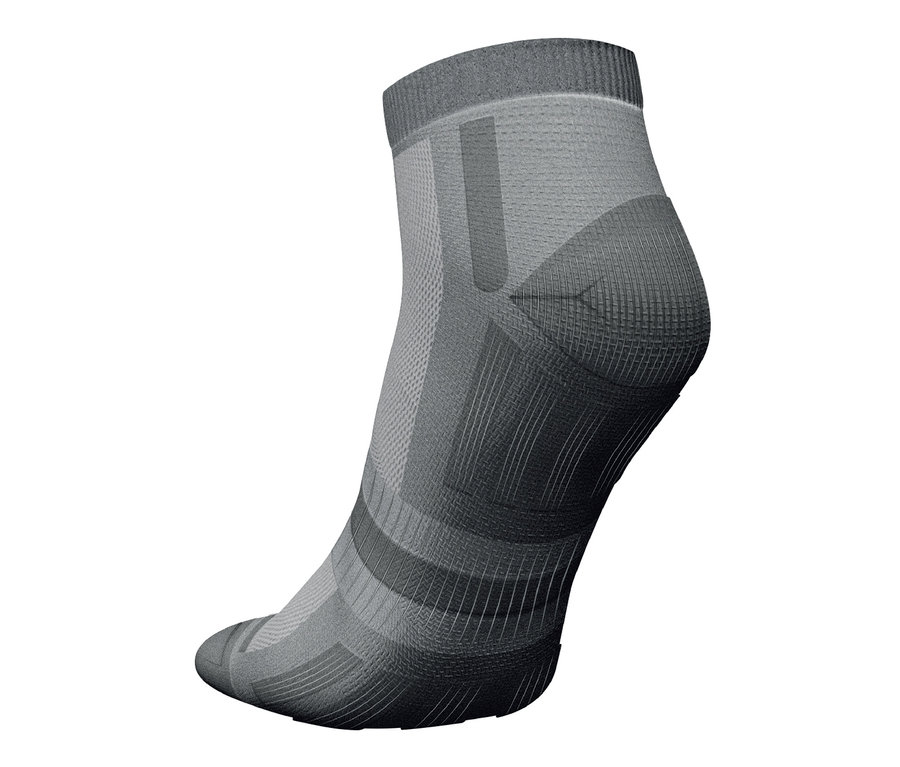 Nahaufnahme von grauen 2 Paar Sportsocken.