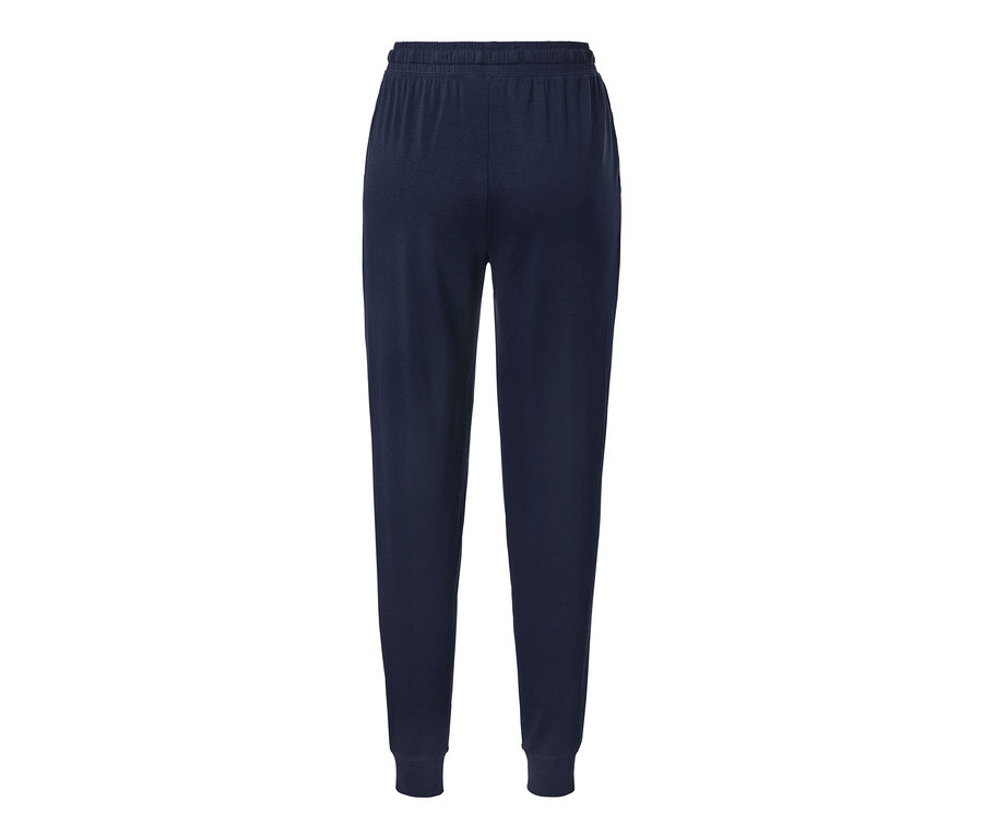 Eine dunkelblaue Relaxhose von hinten.