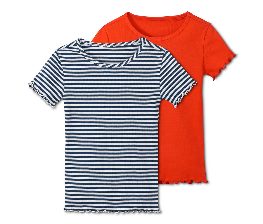Zwei Rippshirts.
