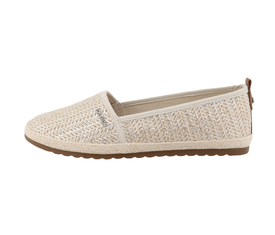 Nahaufnahme eines einzelnen goldenen Tom Tailor Espadrilles aus Textil.