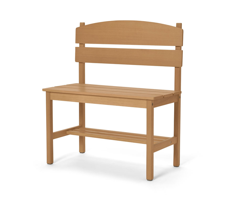 Eine kleine Gartenbank mit Ablage.